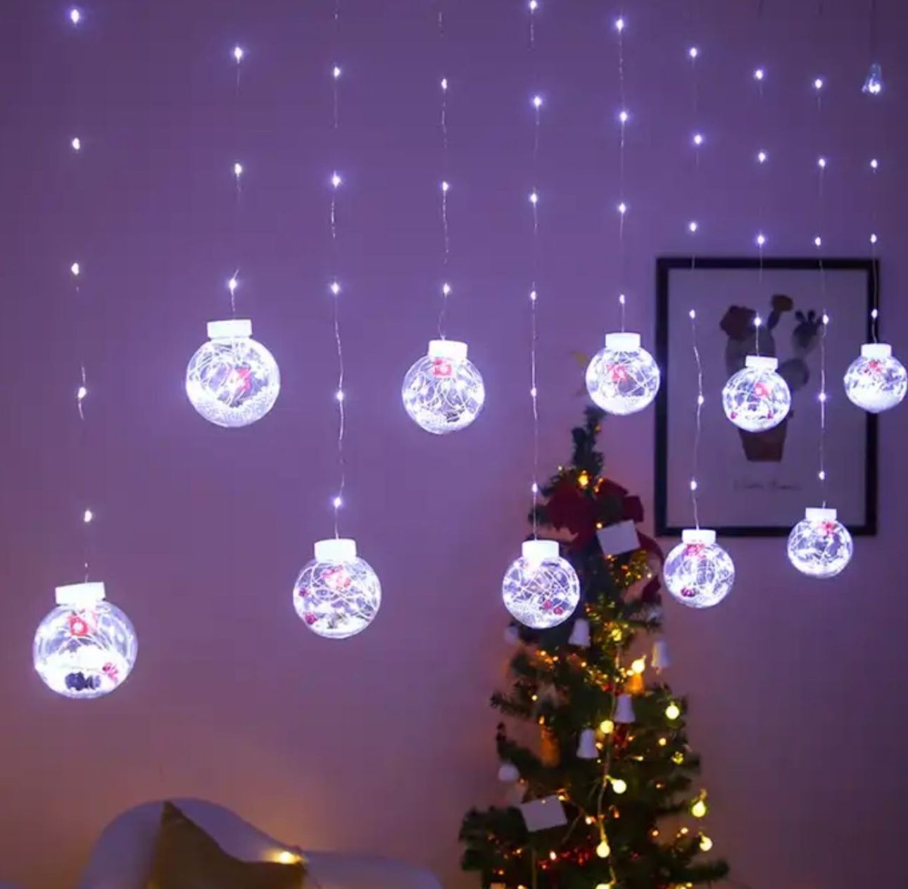 Luces de Navidad Cortina Solo Bolas – Ilumina tu Navidad con Estilo y Alegría