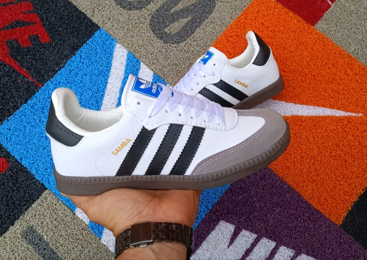 Adidas Samba Unisex: Clásico Atemporal con Estilo y Comodidad