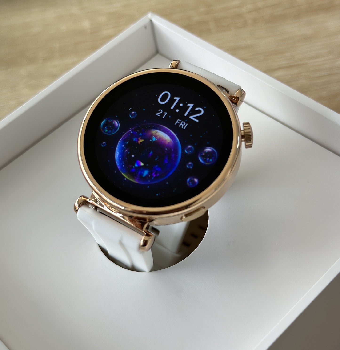 Reloj Inteligente Mujer GT4 Mini HD Smart – Tecnología y Estilo en tu Muñeca